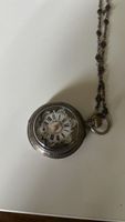 Antike Taschenuhr mit Kette florales Zifferblatt silber