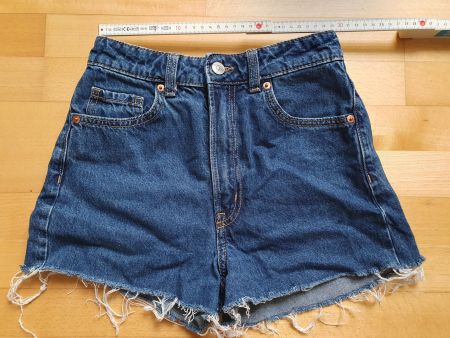 Coole Jeans Shorts von H&M, Gr. 34 - perfekt für Sommer!
