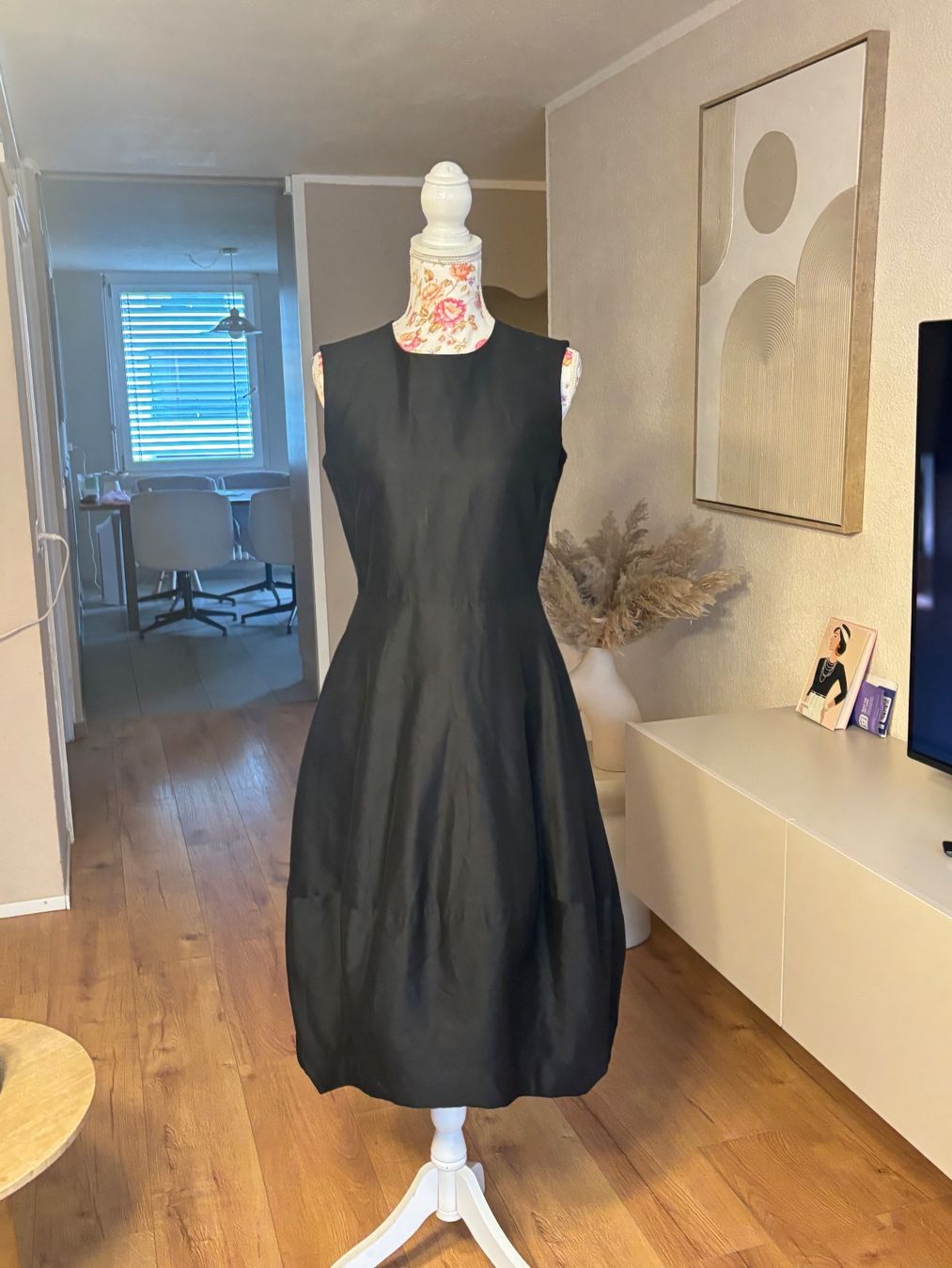 Cos Vestiti: COS Ballonkleid Baumwolle/Seide – Usato da St. Margrethen SG venduto da dijanaO
