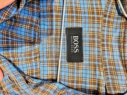 Hugo Boss Hemden: BOSS HUGO BOSS Blau Kariertes Button-Down Hemd – Gebraucht aus Zug von vinokilo 4
