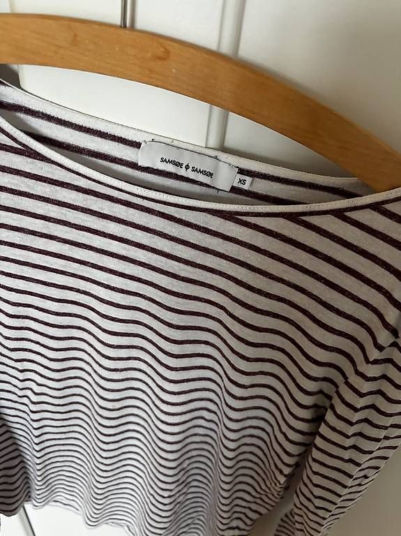 Samsøe Samsøe Maglioni & Felpe: Streifenpullover – Samsoe Samsoe, XS, Weiss/Bordeaux – Usato da Bern venduto da saeruhb 3