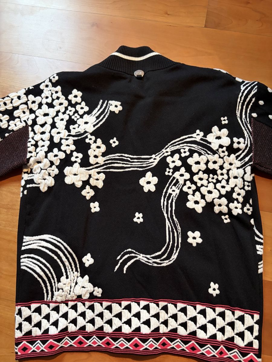 High Maglioni & Felpe: HIGH 🍟 Strickjacke Blumenprint Gr. S – Nuovo e nell'imballaggio originale da Muttenz venduto da cho_xj52 4