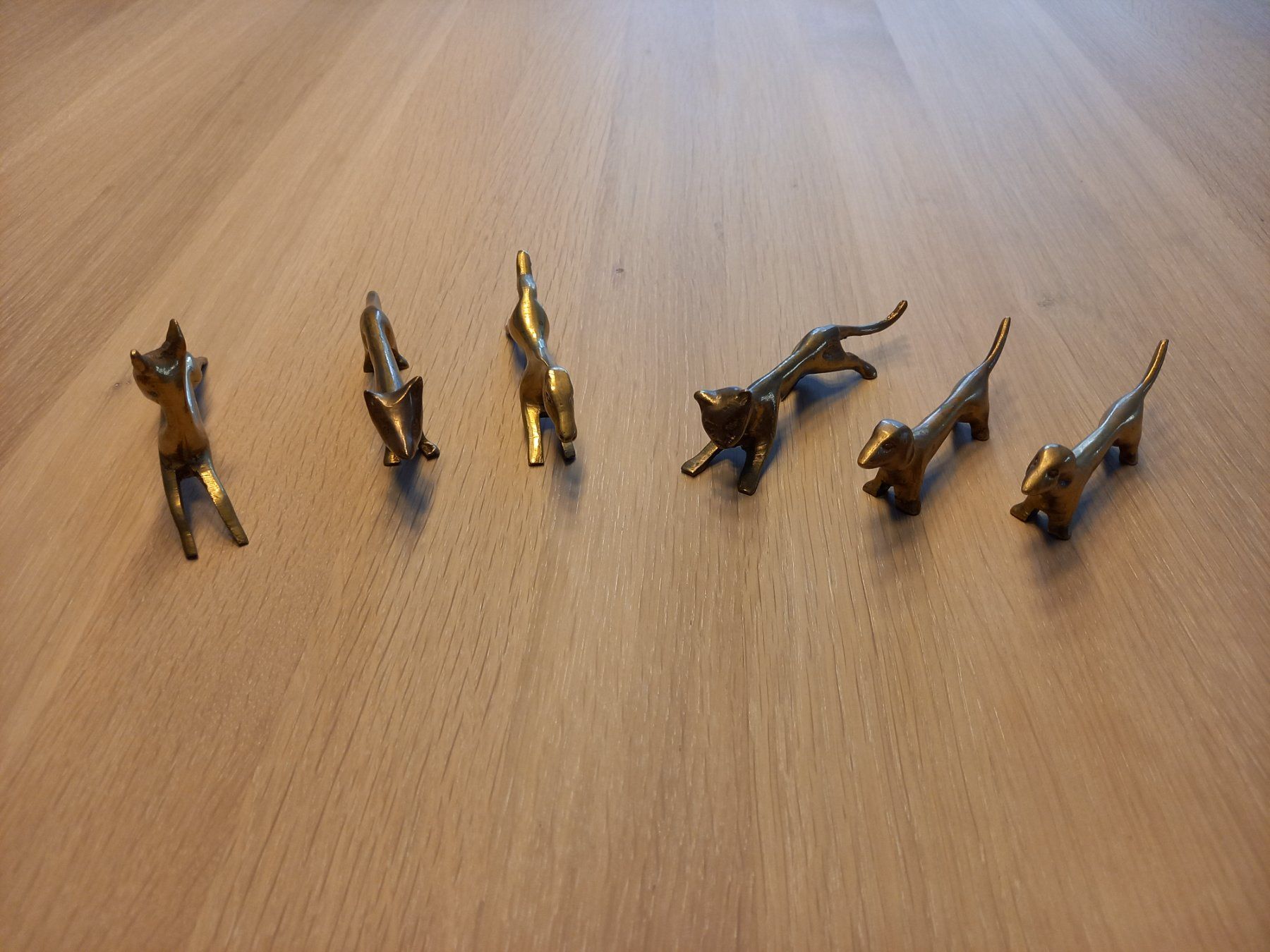 Tutte le decorazioni: Messerbänkchen Tierfiguren – Usato da Unterentfelden venduto da april20012