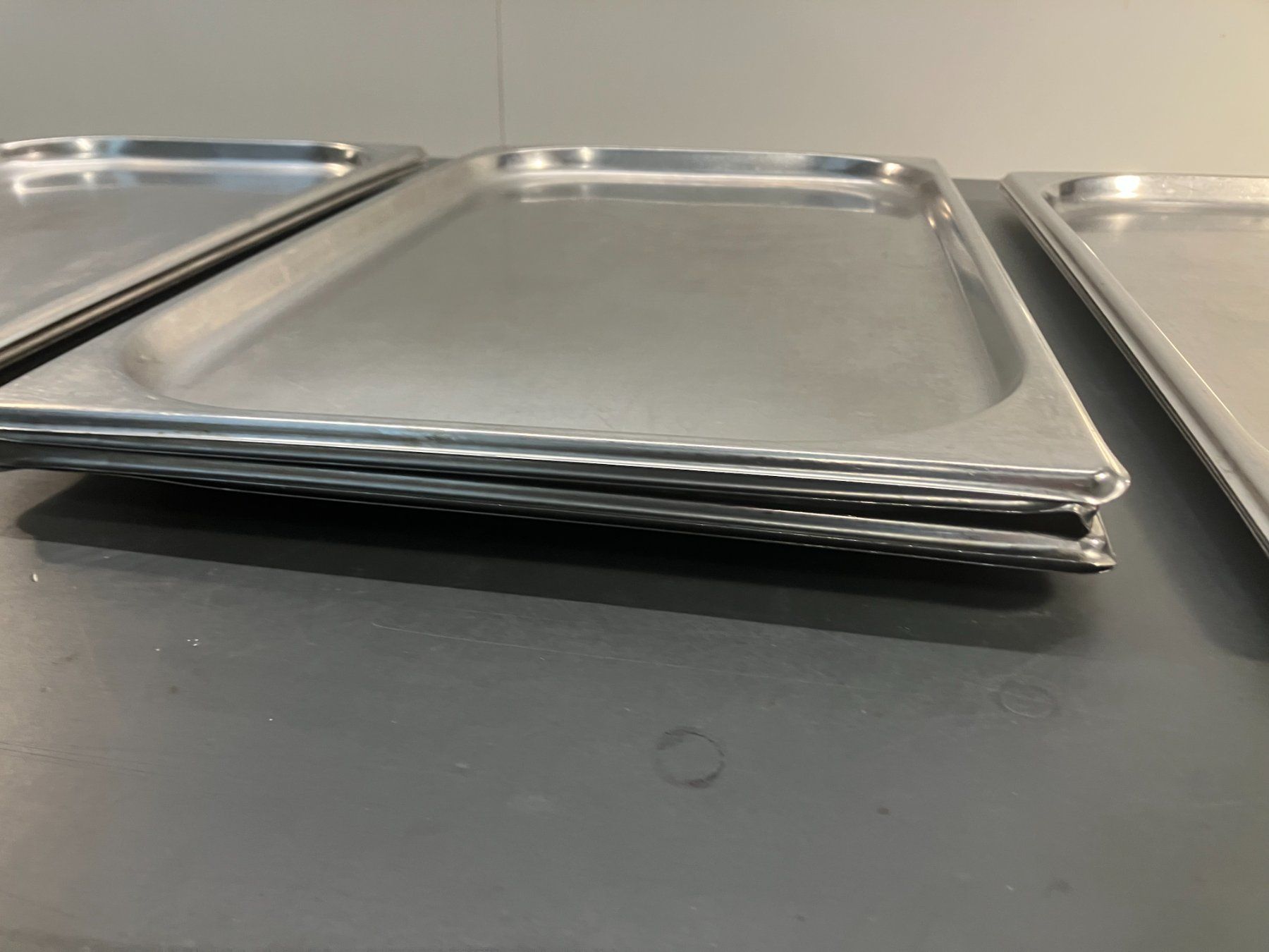 Elettrodomestici da cucina: gr. Post. Gastro Edelstahl GN-Bleche ab 1.- – Usato da Lichtensteig venduto da Buy24International 3