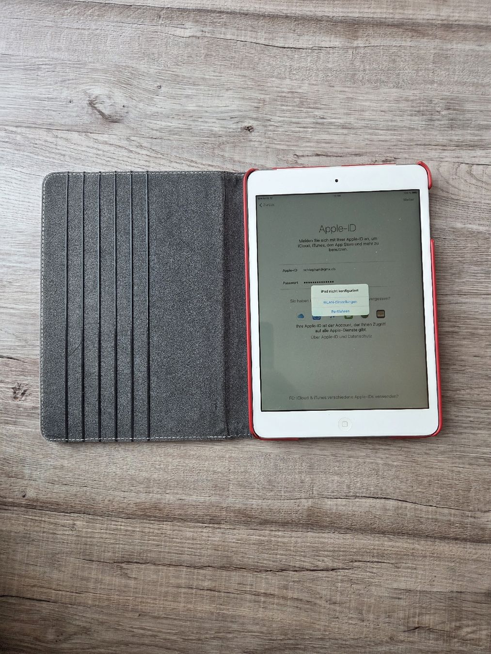 Apple Tablettes PC: ipad mini – Défectueux à Villmergen par schluessel65