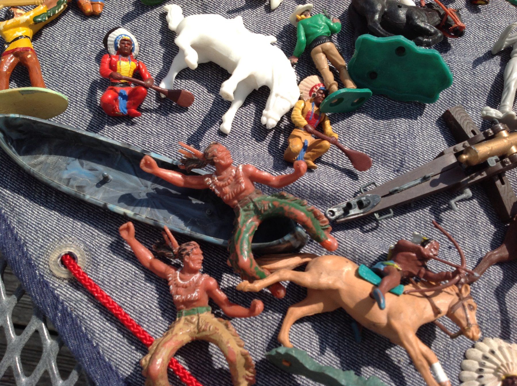 Britains Jouets: Britains - far west – D'occasion à Vuiteboeuf par broticaire 6