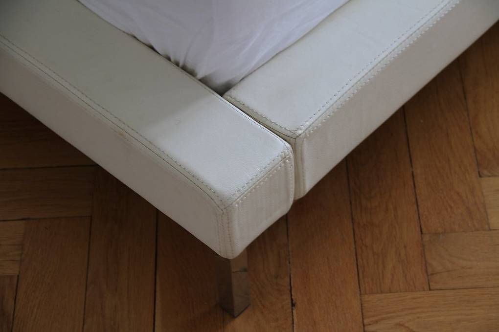 Letti: Doppelbett Leder 180x200cm mit Nachttisch – Usato da Oberstammheim venduto da cziegeler 2