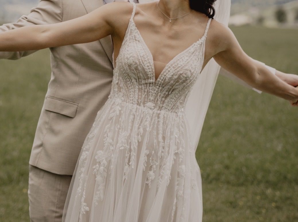 Vestiti: Brautkleid – Usato da Hinwil venduto da she_9lzv 3