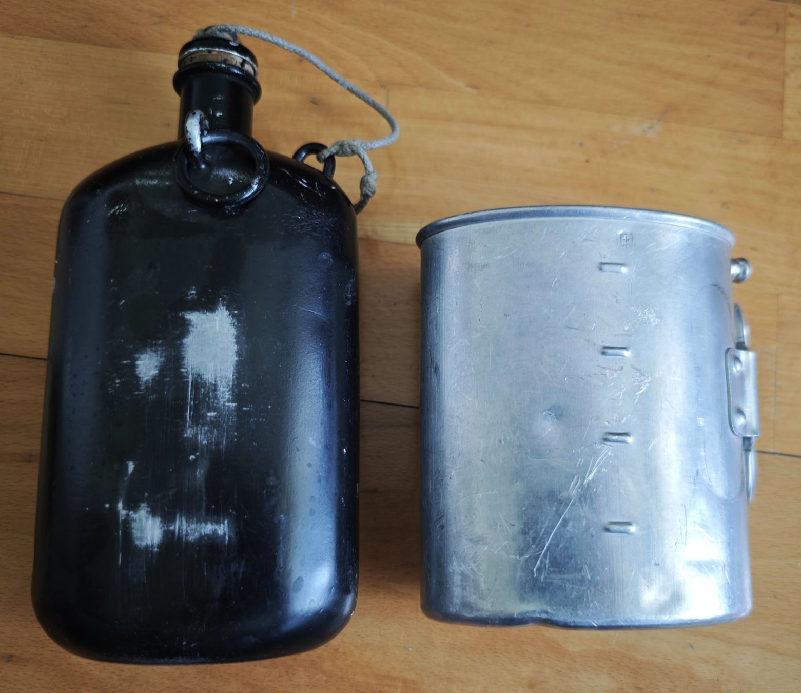 Schweizer Armee Ausrüstung & Ersatzteile: Schweizer Armee Feldflasche - Komplett - Gepflegt! – Gebraucht aus Rüti ZH von Sarah0406 2