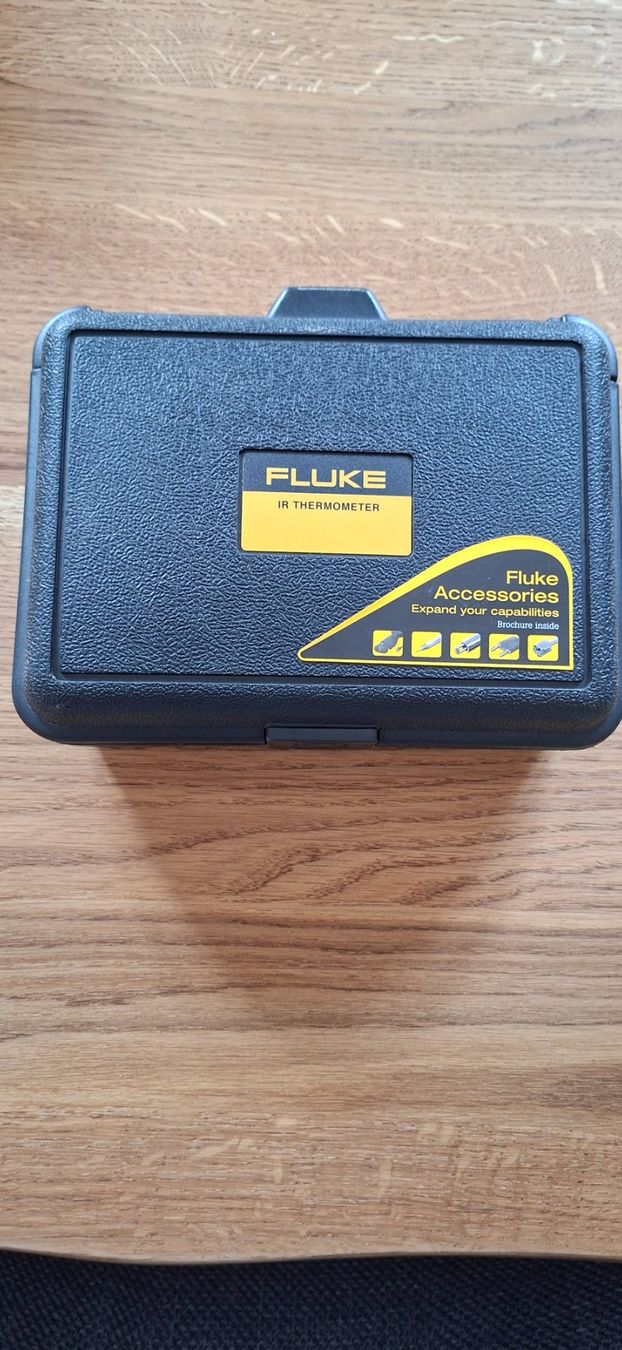 Fluke Altro per la casa: Fluke 561 IR Thermometer neu!! – Nuovo e nell'imballaggio originale da Domat Ems venduto da Gaar0 2