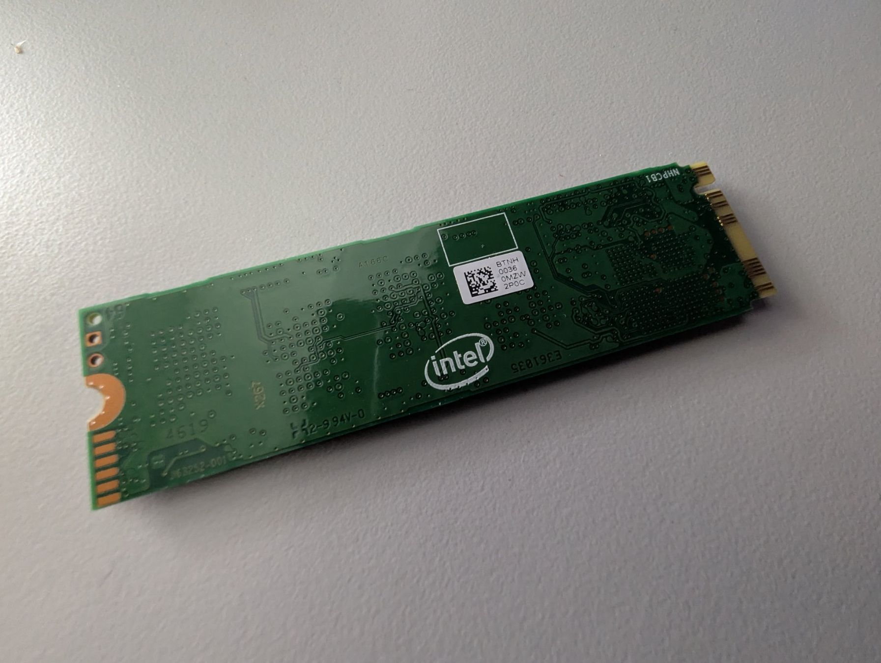 Intel Dischi rigidi: Intel SSD 660p mit 2 TB / 2000 GB – Usato da Matten b. Interlaken venduto da eboy_79 1