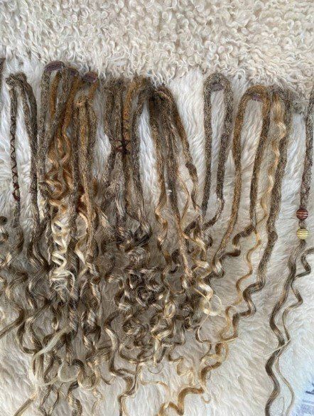 Haarschmuck: Dreadlocks, Clip In, Rasta, Breads, Synthetic Hair – Gebraucht aus Sarmenstorf von T.Sunl8 1