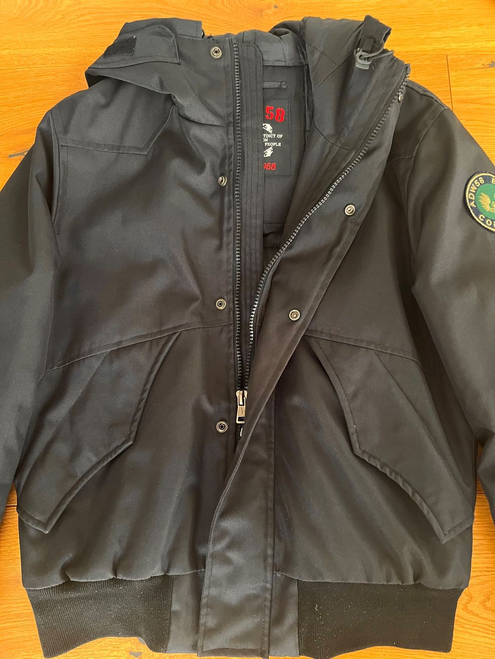 Giacche: Winterjacke Anderwood schwarz – Usato da Muotathal venduto da sch_h6cz 1