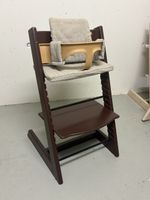 Stokke Tripp Trapp – Dunkelbraun mit Baby Set & Sitzkissen💫