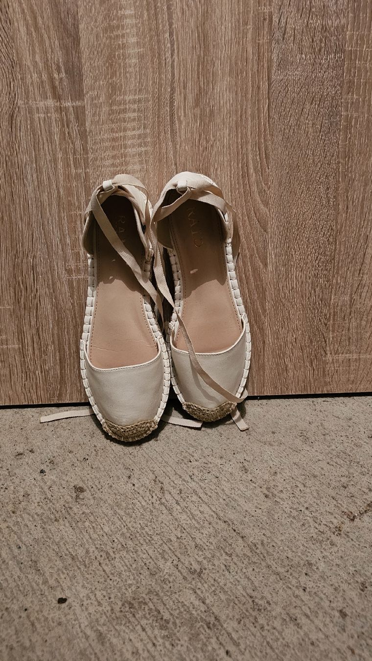 Scarpe da donna: Sommer Espadrilles von RAID – Usato da Suberg venduto da nat_qvg5 1