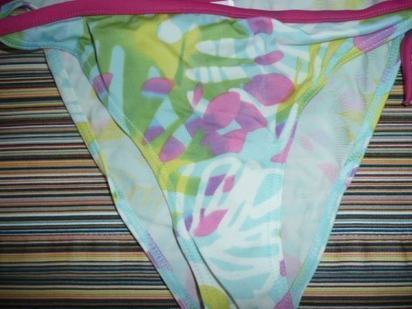 Arena Costumi da bagno & Bikini: 2 x Bikini Arena Grösse 140 – Usato da Zug venduto da falama 4