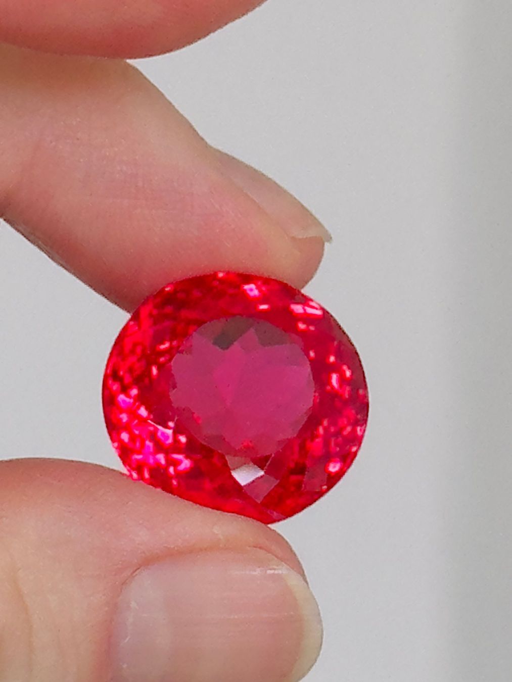 Pietre preziose: 29.45 Ct Certified Loose Gem – Nuovo e nell'imballaggio originale da Genève venduto da AWWA 5