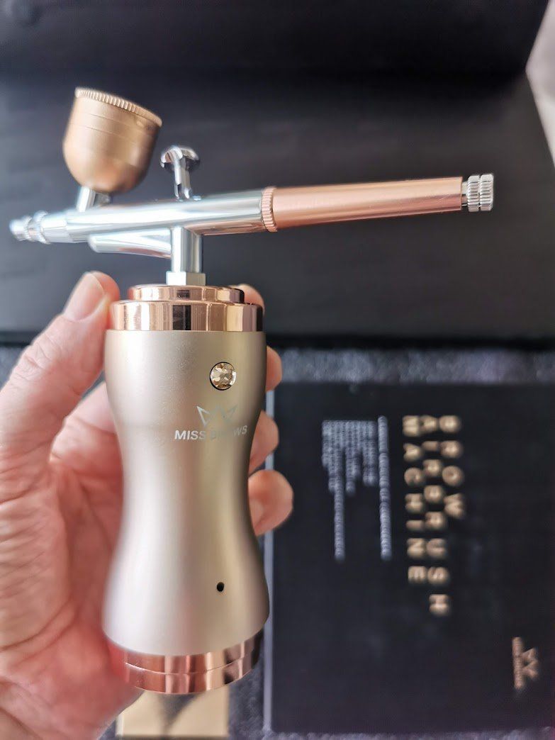 Altri Prodotti per fumatori: Air brow Starter Set – Usato da Cham venduto da lenitchki