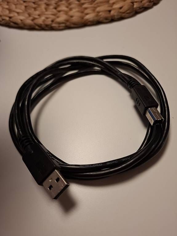 Câbles: USB-Kabel Typ A-B – D'occasion à Niederuzwil par Liberatopixel 1