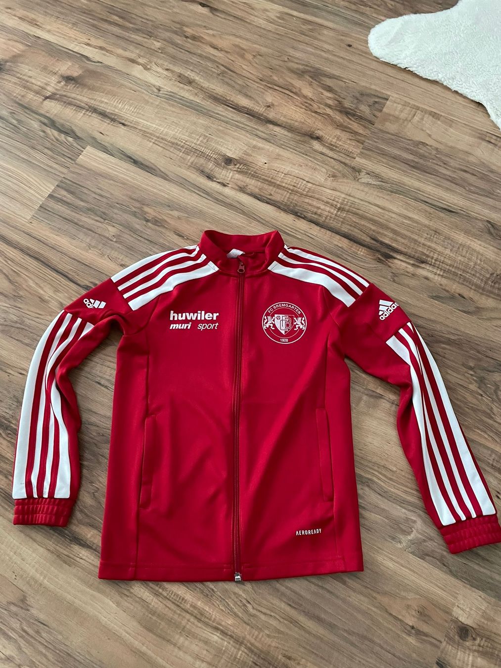 Adidas Vestes: FC Bremgarten Trainerjacke 142 – D'occasion à Fischbach-Göslikon par bds77