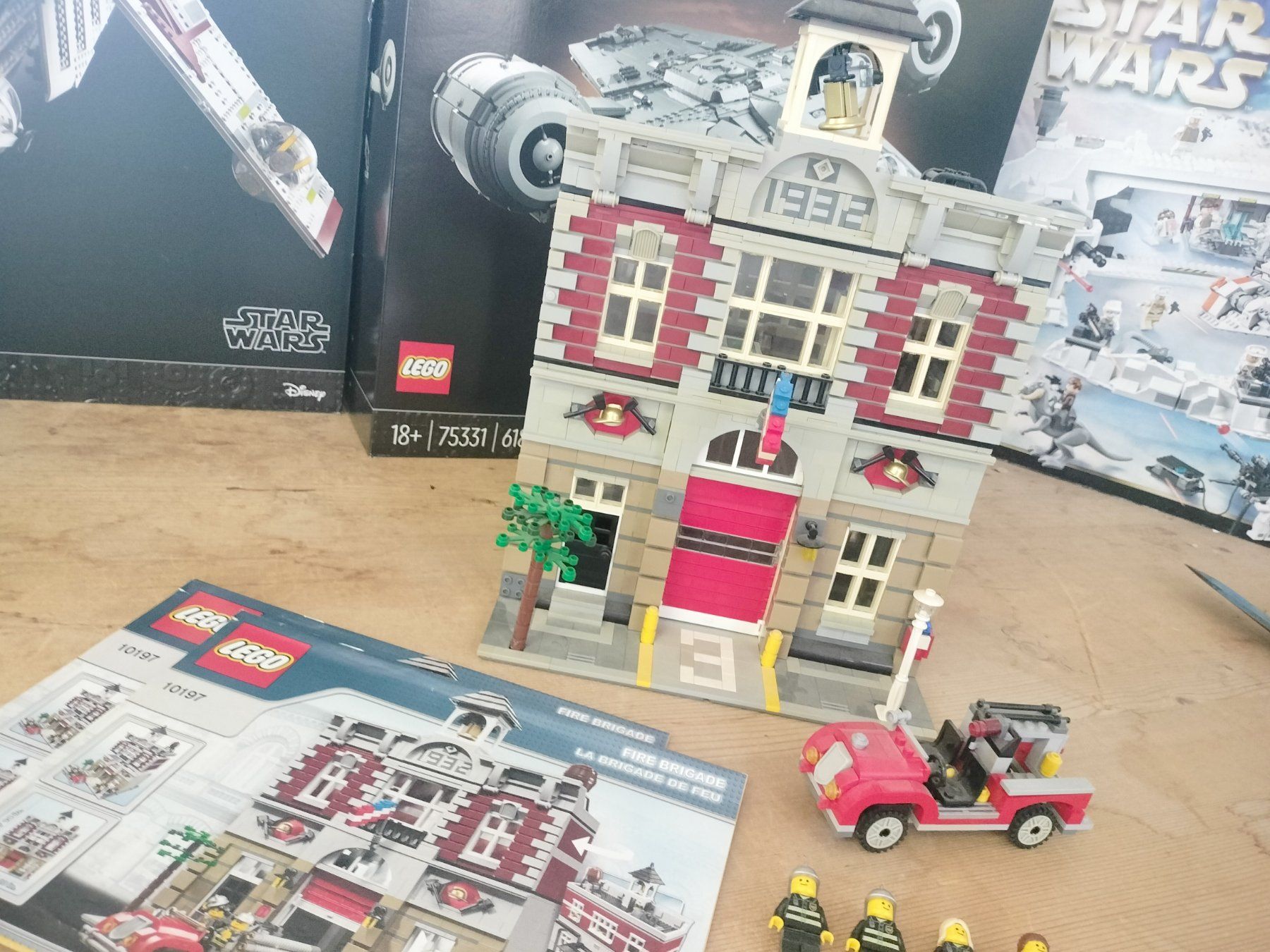 Lego Jouets: Lego Creator Expert 10197 Fire Brigade Modular ab 1.- – D'occasion à Wil SG par RoyalBricks