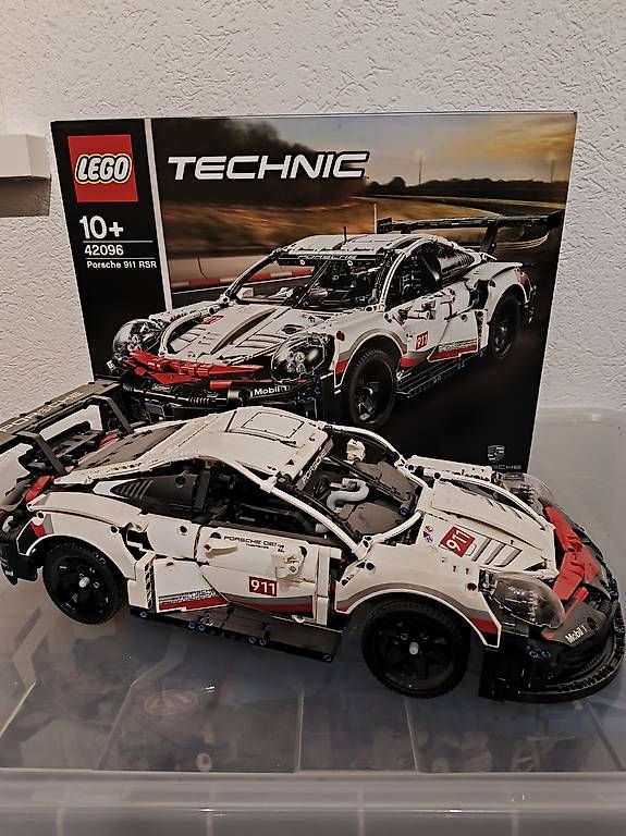 Lego Spielzeuge: Lego Technics 42096 Porsche 911 RSR – Gebraucht aus Uster von ire_g7vv 1