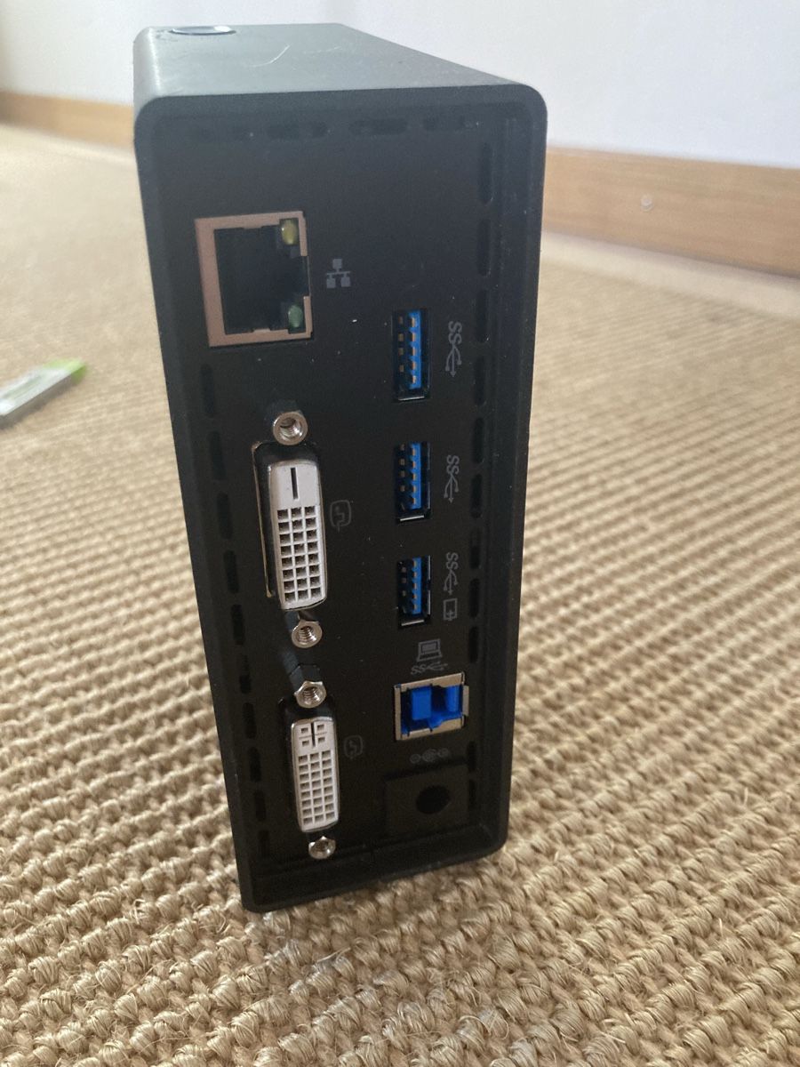 Lenovo Dockingstation: Lenovo ThinkPad USB 3.0 Dockingstation – Gebraucht aus Wichtrach von Queensparkunite 1