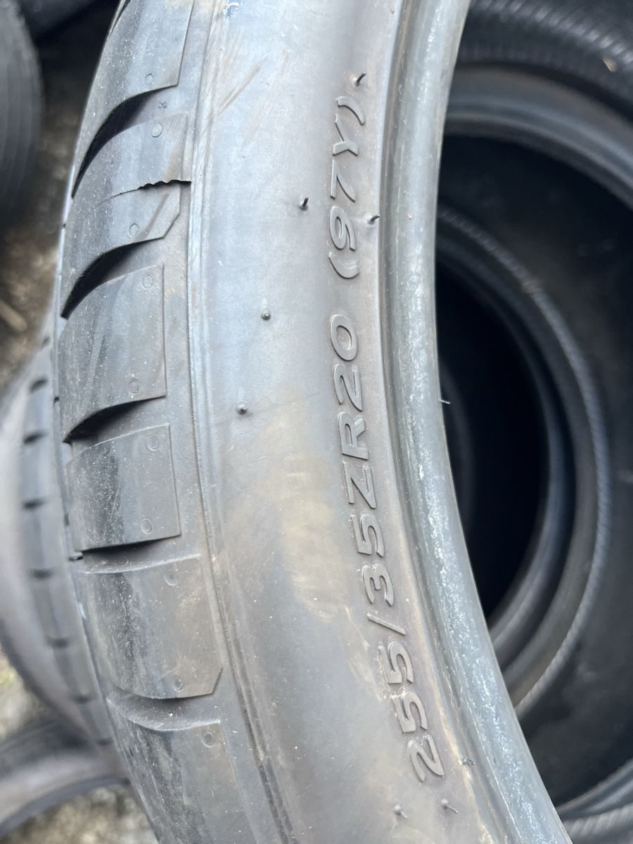 Pneus & Roues: 255/35/20 Hankook mit Montage 320.-- – Neuf (Voir description) à Möriken AG par duv_c6rr