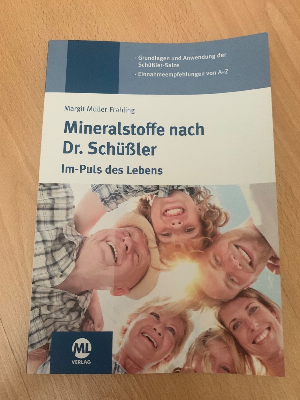 Libri: Mineralstoffe nach Dr. Schüssler – Nuovo (secondo la descrizione) da Nunningen venduto da MashTape