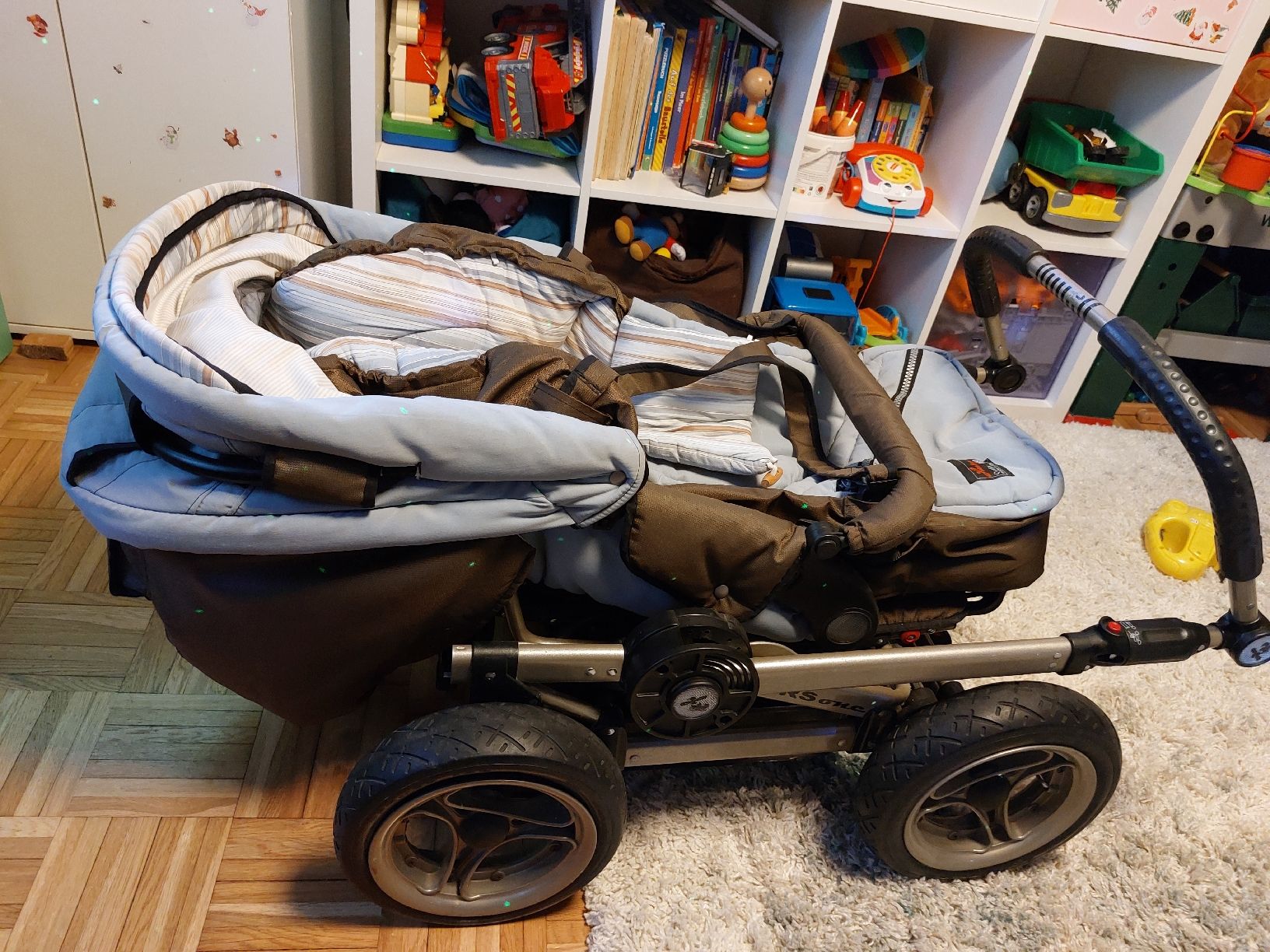Hartan Carrozzine: Kinderwagen Hartan One Wintertauglich – Usato da Wattwil venduto da swissgirl6 3