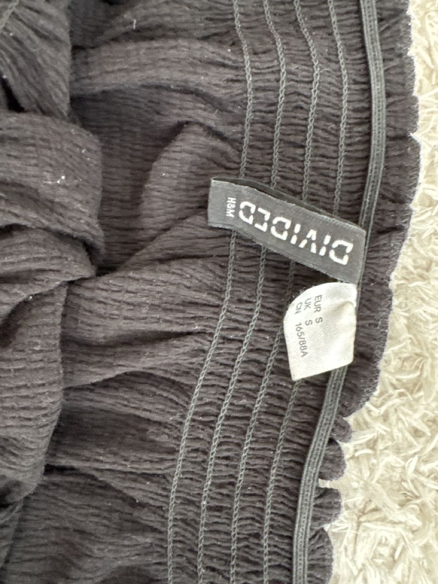 H&M Tops: Schulterfreies Oberteil, schwarz, Grösse S – Neu (gemäss Beschreibung) aus Gächlingen von anjuli_123 1