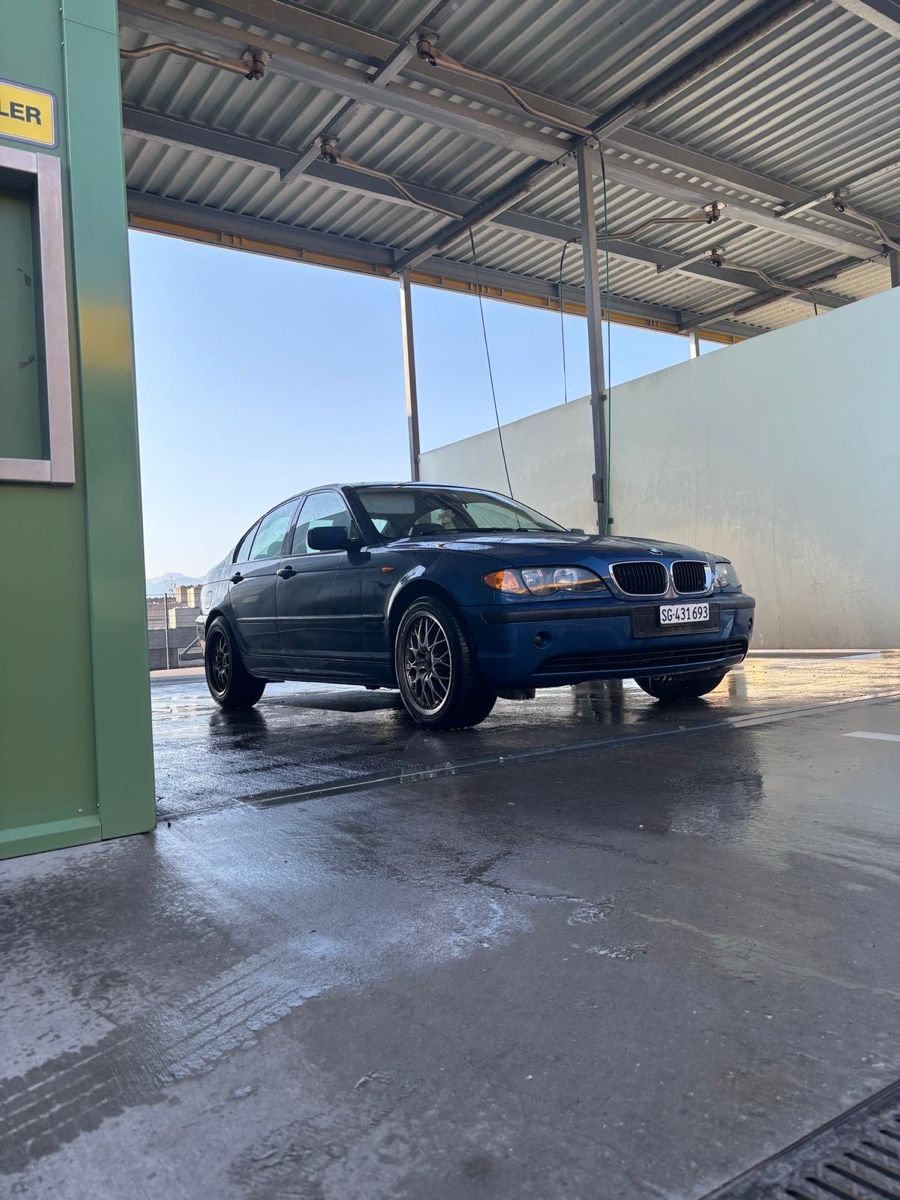 BMW Autos: Bmw e46 – D'occasion à Montlingen par sch_qby9 1