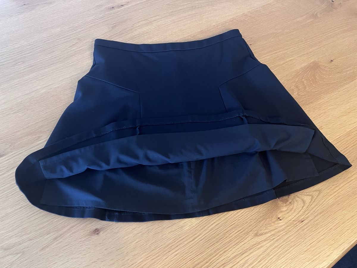 Tommy Hilfiger Jupes: Tommy Hilfiger Jupe – Neuf (Voir description) à Langenthal par Nu89 3