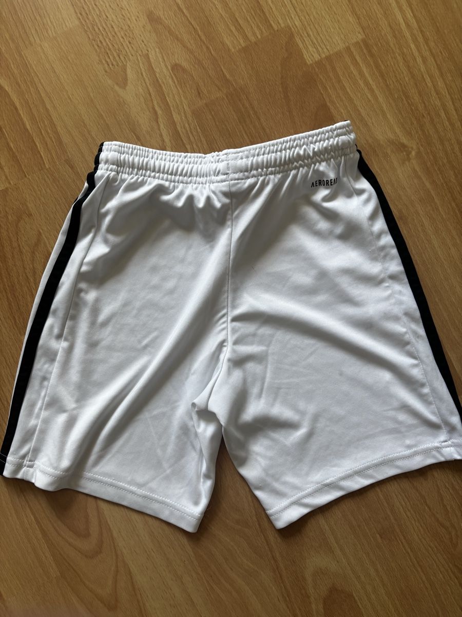 Adidas Pantaloni: Fussballshorts Adidas – Usato da Basel venduto da ralle80 1