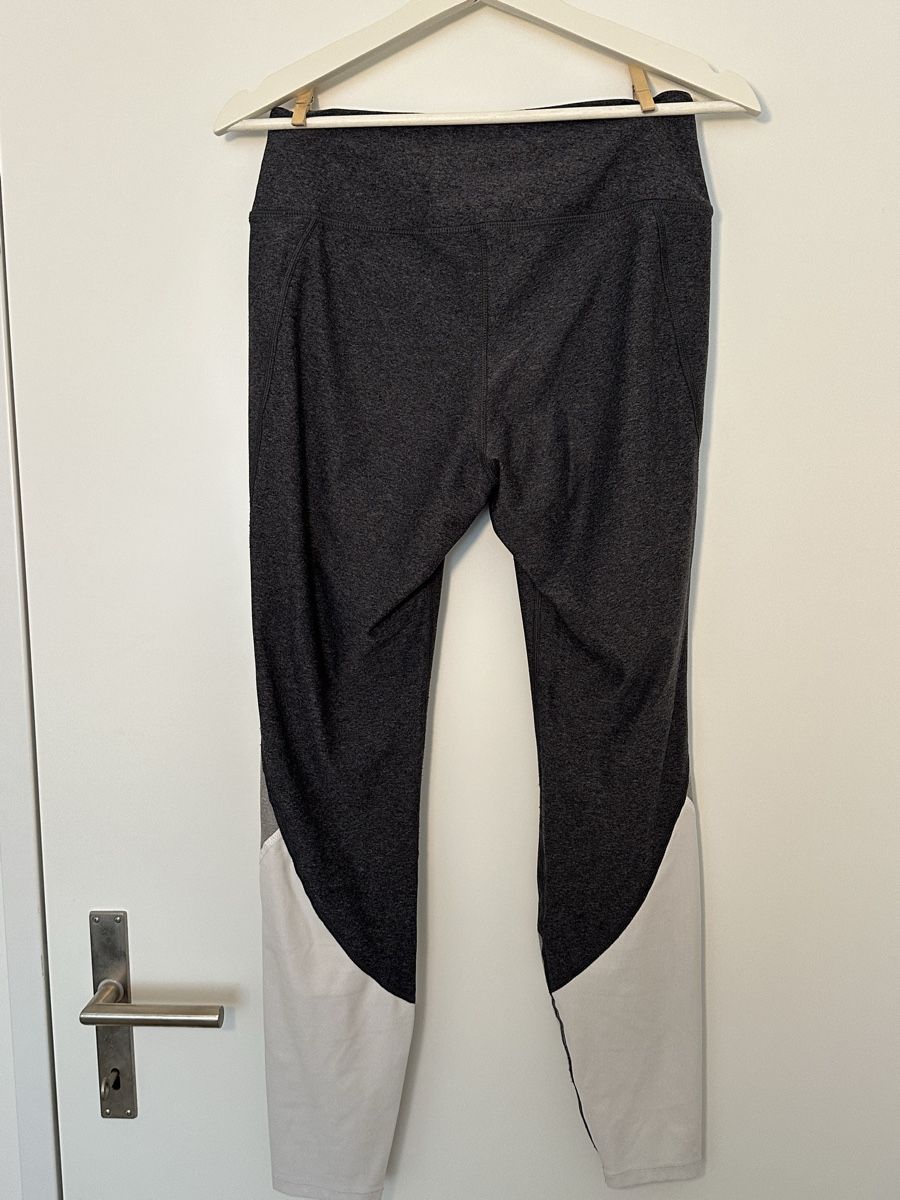 H&M Leggings: Damen Leggings  – Usato da Luzern venduto da linnblake