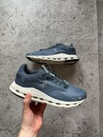 On Cloud runners - US M8, UK 7.5 - Lightweight Trainers🏃‍♂️