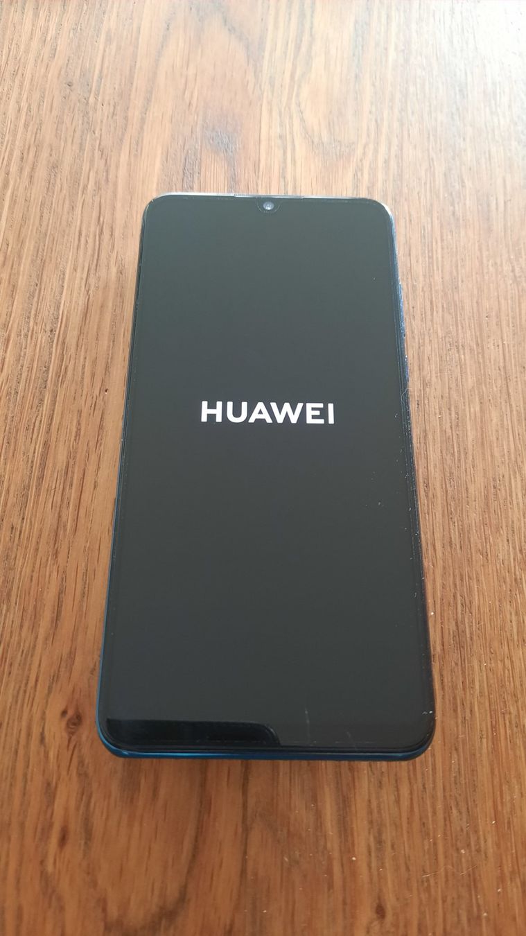 Huawei Telefoni cellulari / Smartphones: Natel Huawei P30 Lite – Usato da St.Gallen venduto da Moldowan