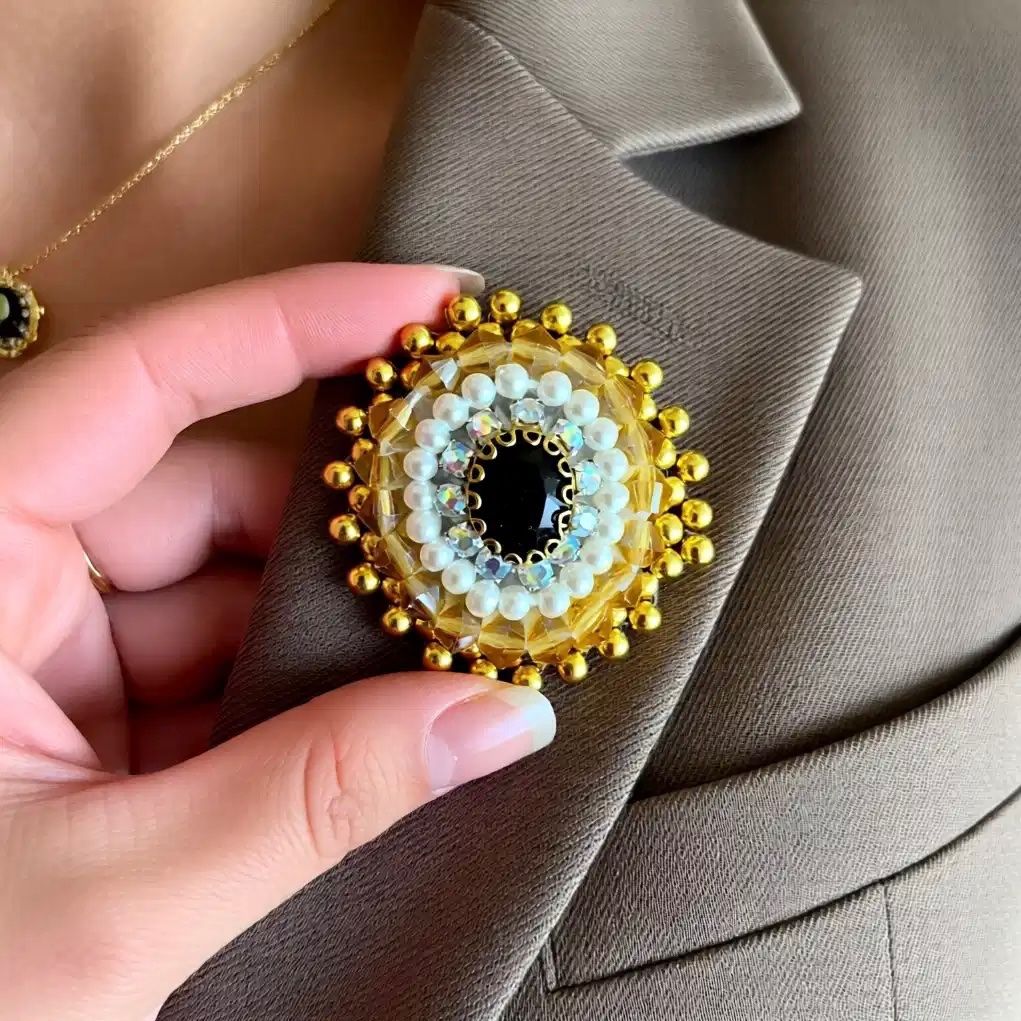 Broches & Aiguilles: Luxus Royal Brosche | Handgemachte Brosche | Brautschmuck – Neuf avec emballage d'origine à Vals par ABA-Atelier 4