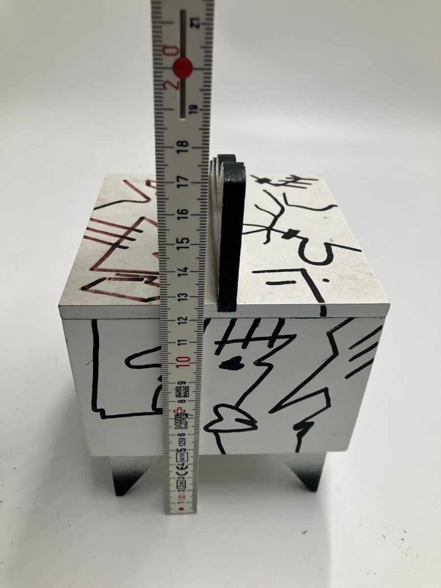 Tutte le decorazioni: Memphis Hollis Fingold vintage box – Usato da fribourg venduto da Retroverso 6