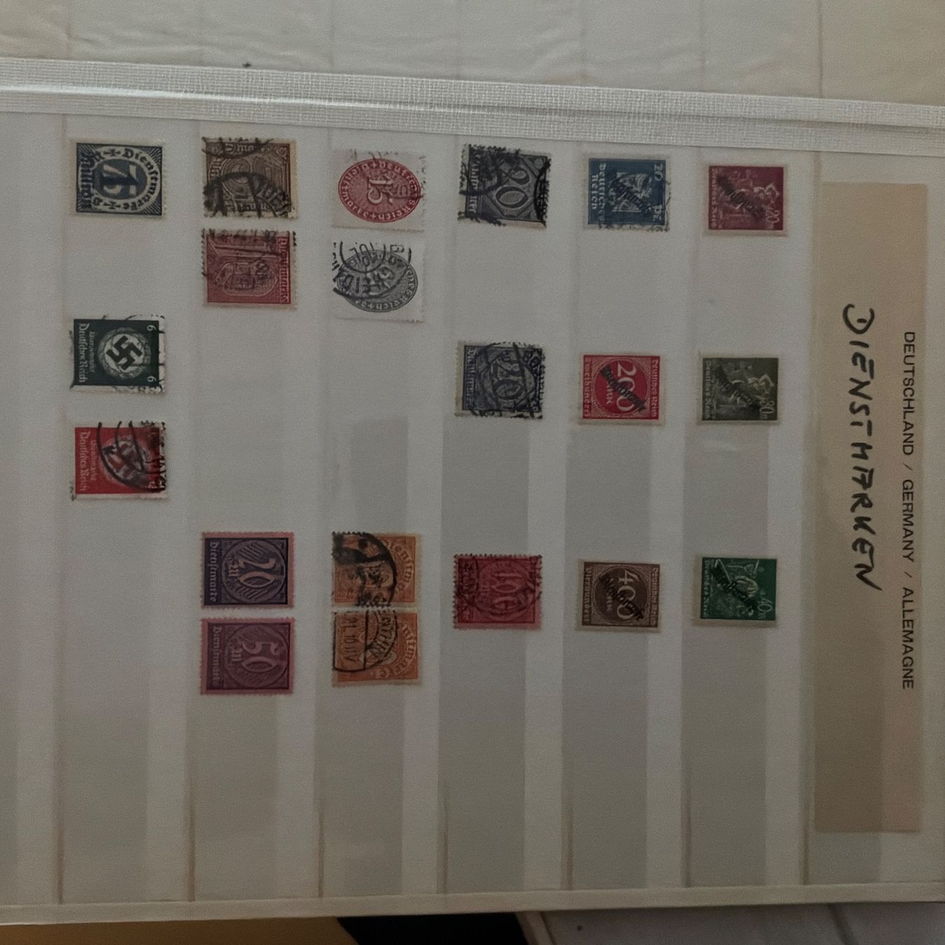 Tutti i francobolli: Briefmarkenalbum Deutsches Reich – Usato da St. Gallen venduto da Setin 4