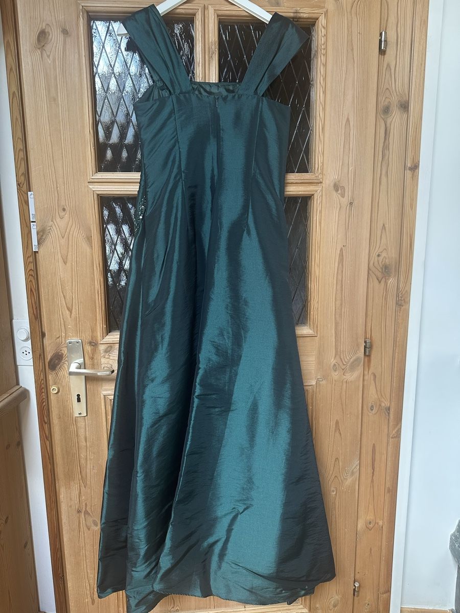 Robes: Abendkleid – Neuf (Voir description) à Trun par Truffel0101 1
