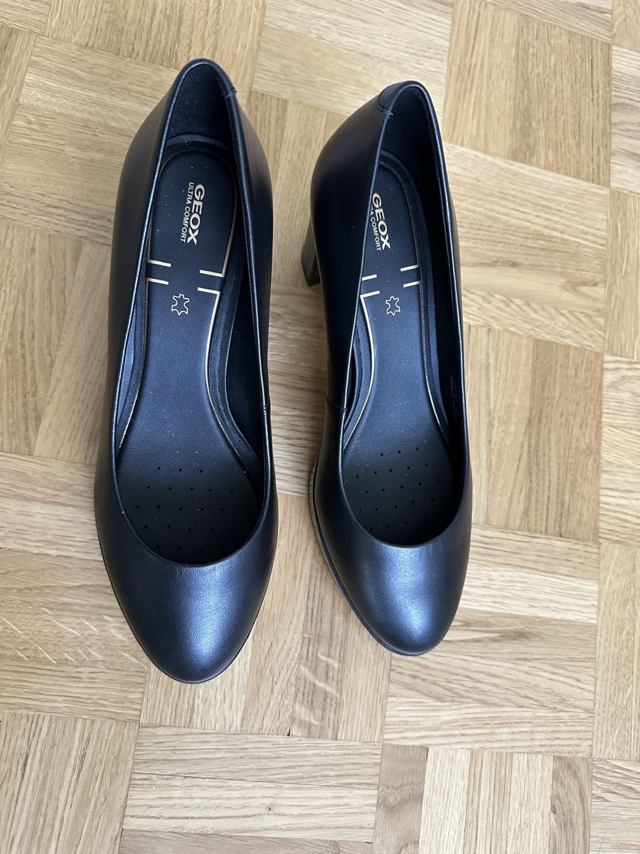 Geox Scarpe da donna: Geox Pumps Gr. 36 – Nuovo e nell'imballaggio originale da Thalwil venduto da ale_q8bn