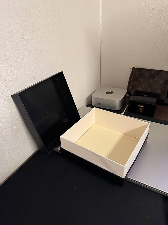 Contenitori & Simili: Montblanc Box (Black) – Usato da Schübelbach venduto da Rahnmont 4