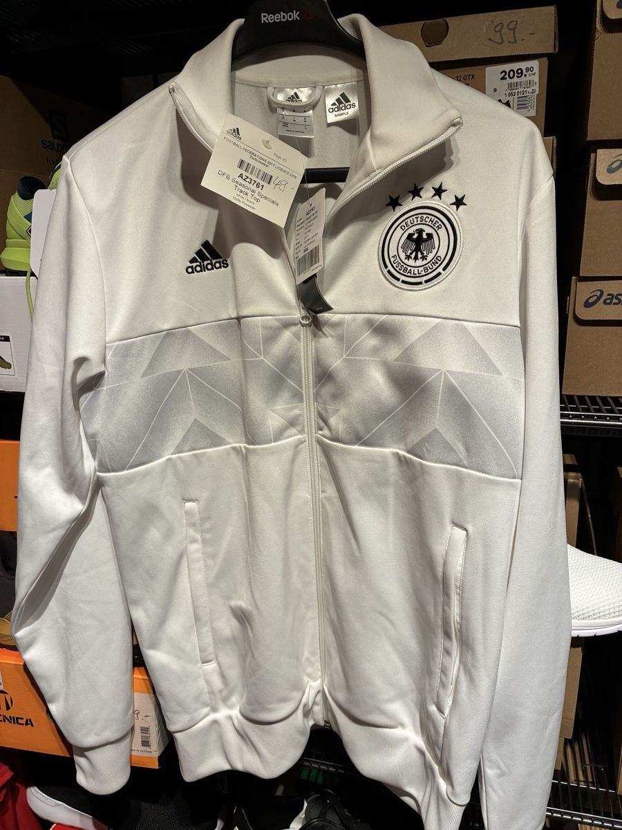 Adidas Jacken: Adidas DFB Trainingsjacke Weiss, Gr. M, neu – Neu und originalverpackt aus Zürich von Msirco