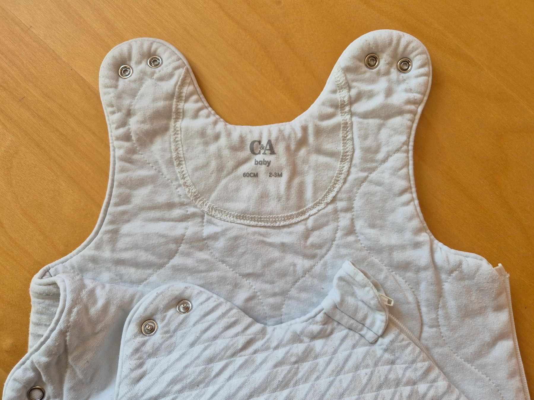 C&A Sacchi a pelo: Herziger Schlafsack mit Schäfchen, 60cm, 2-3M, 3.0 TOG – Usato da Reinach AG venduto da scud-werfer17 1