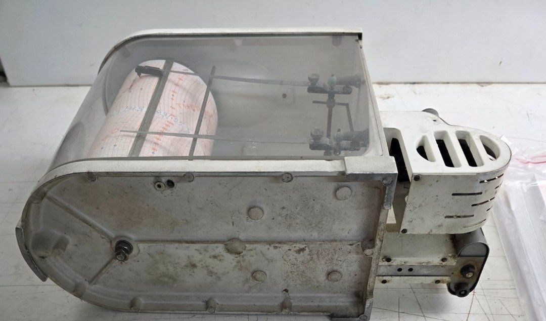 Sonstige antike Technik & Geräte: Thermohygrograph Thermohygrograph-Schreiber Barometer – Gebraucht aus Flums von Flumsantik 6