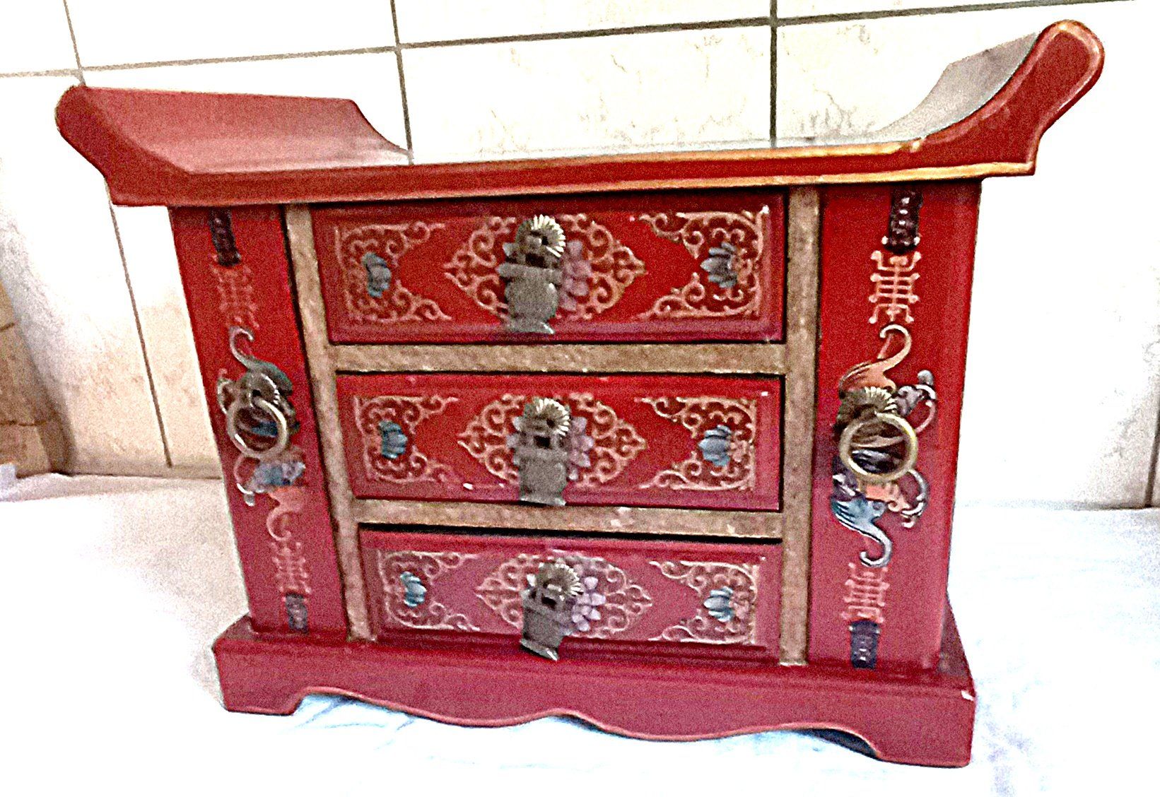 Schmuckkästen: Schmuck-Lackkästli China – Gebraucht aus Baar von 2cvbaar