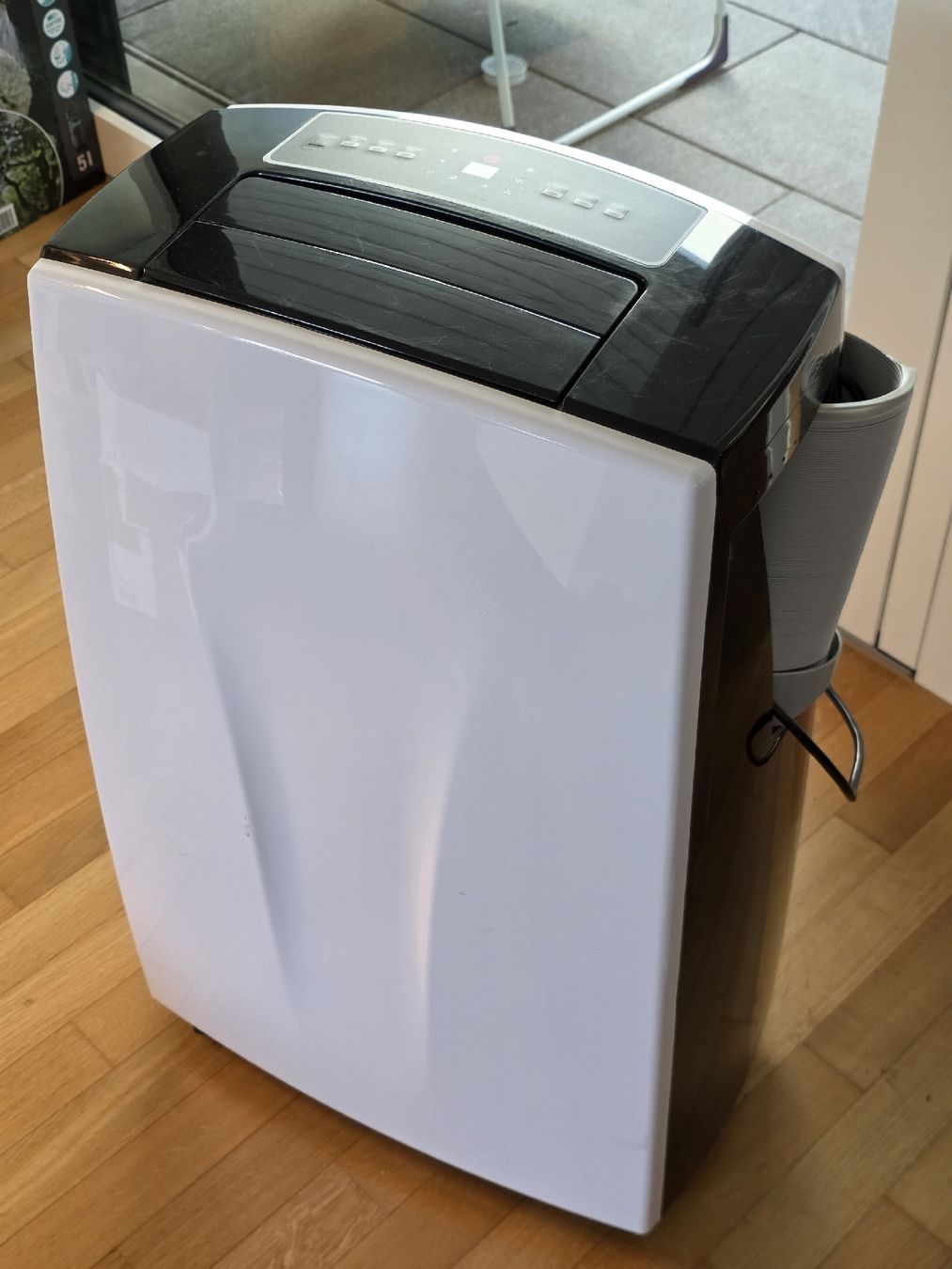 Migros Condizionatori: Mobile Klimaanlage DGM 7 – Usato da Rotkreuz venduto da Psychonaut 2