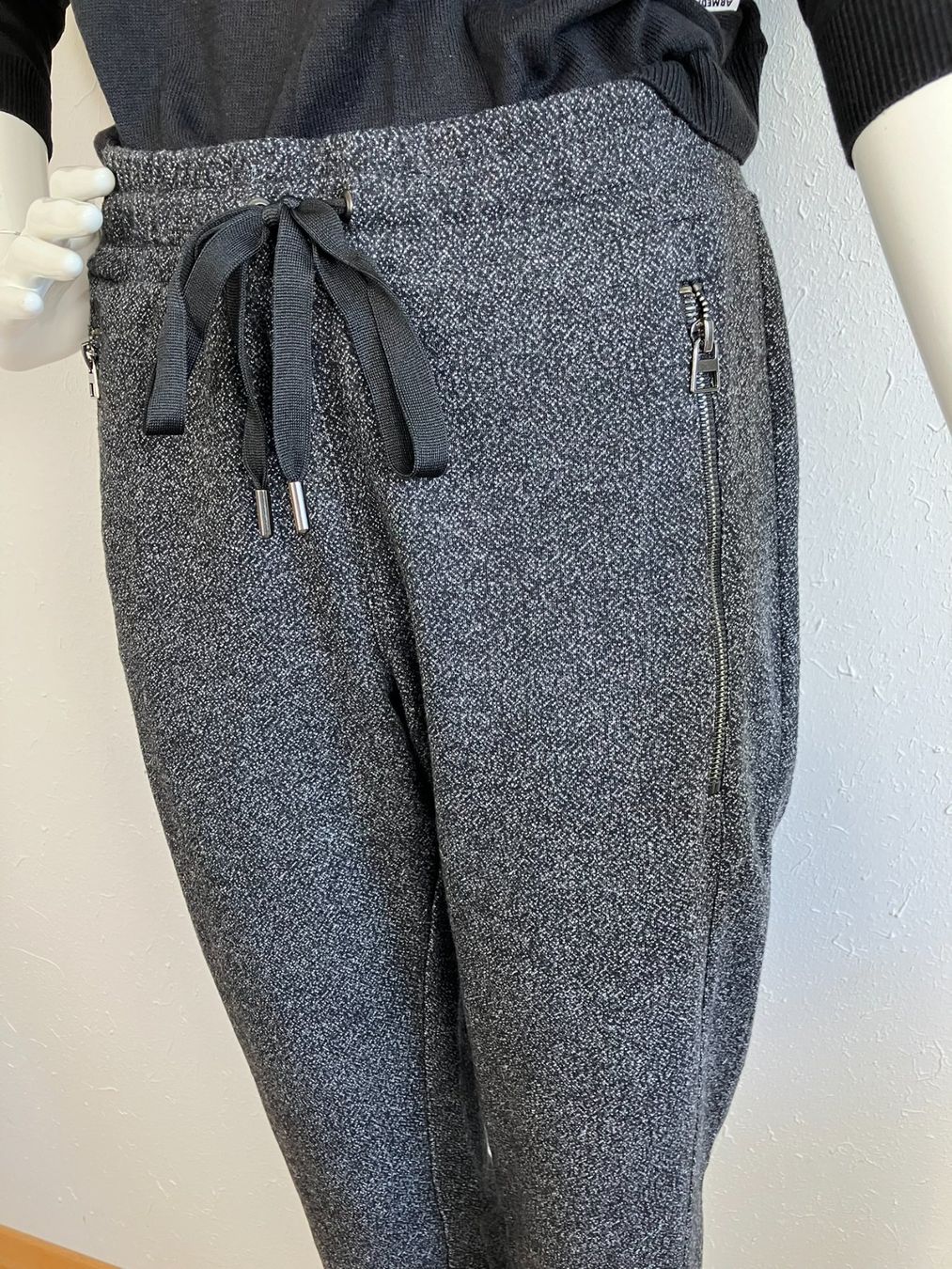 Tom Tailor Hosen: Tom Tailor Joggpants Gr.36 – Gebraucht aus Laupen ZH von kar_lfz6 1