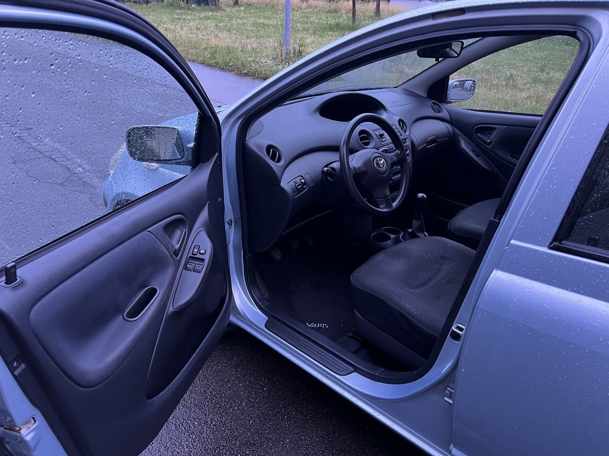 Toyota Automobili: Toyota Yaris 1.3 2005 – Usato da Hagneck venduto da Stejobe 4
